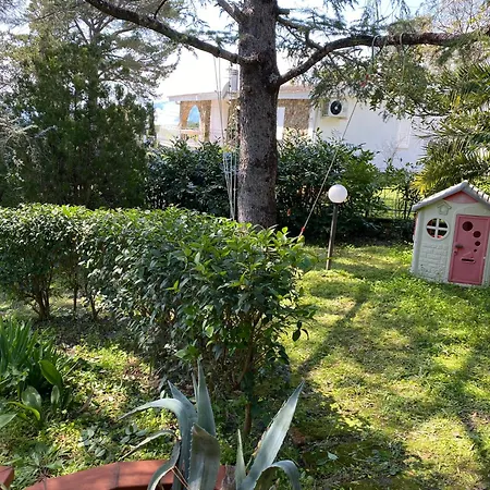 Spaziosa Con Vista Mare Villa *